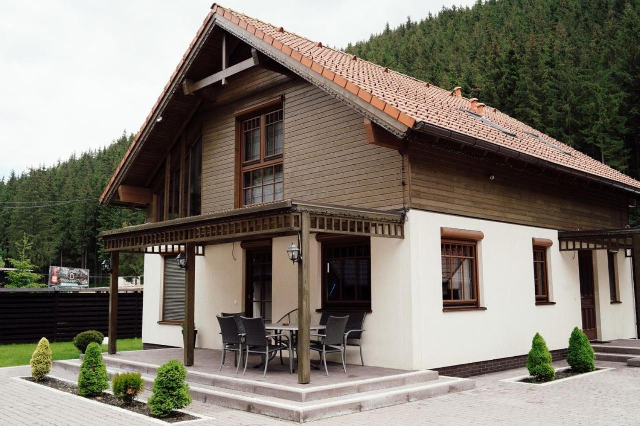 Berghaus Bukovel Villa Exterior photo